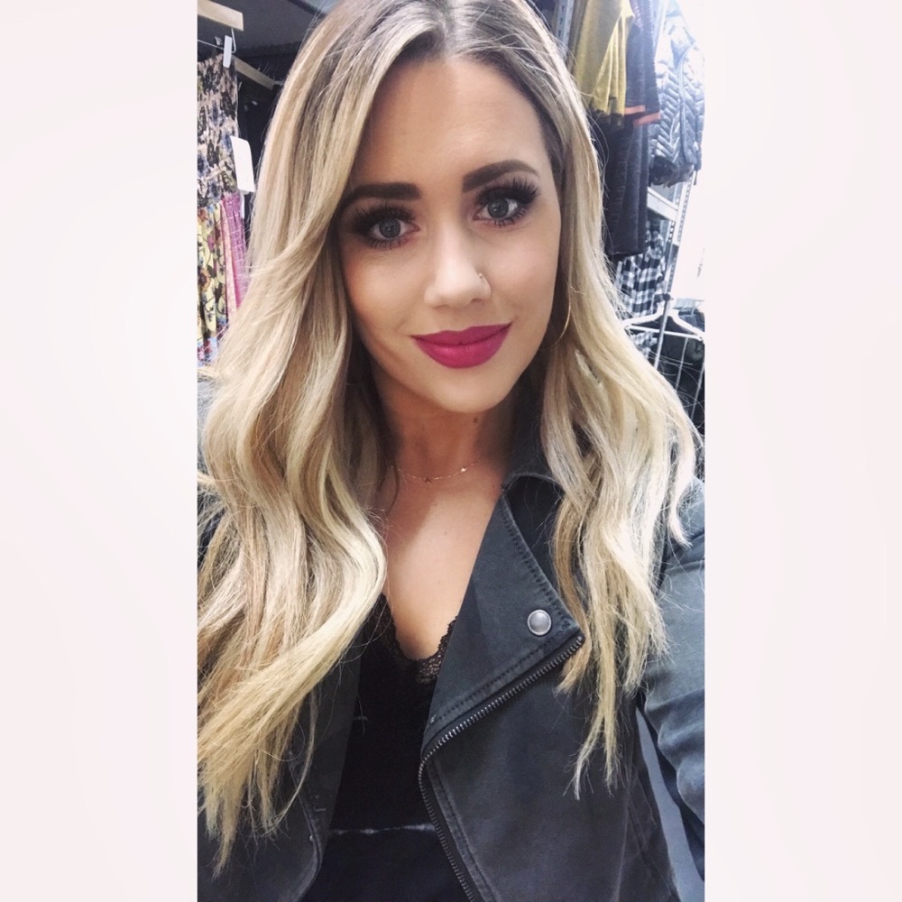 Meet your Posher, Alyssa